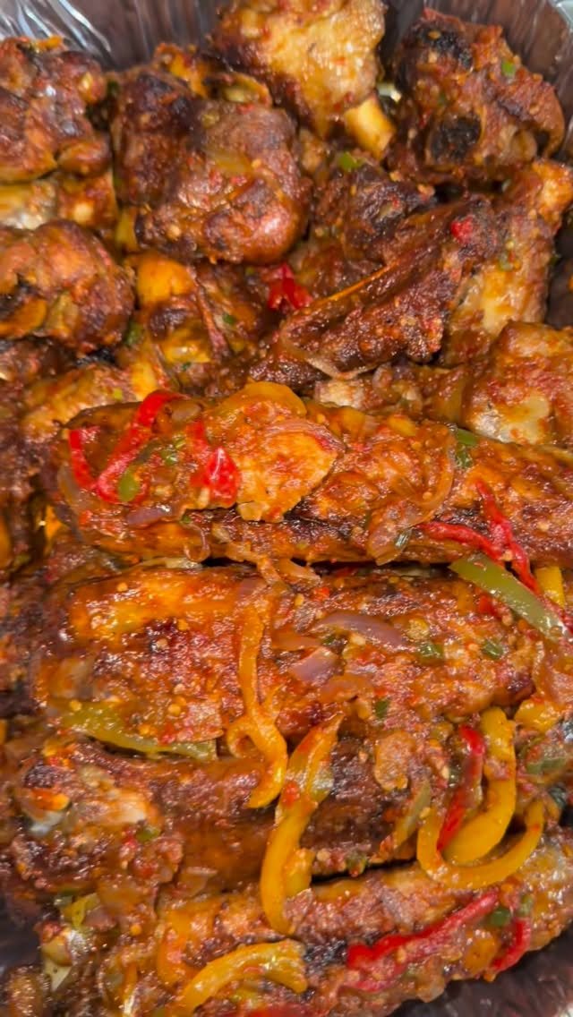 Special Fried Rice with gizzard, liver, shrimp, egg, bell peppers, and 10 pcs of Grilled Chicken or Turkey, Medium Tray